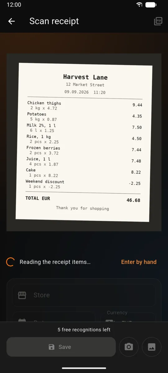 Traty camera screen aimed at a paper receipt, with the shutter ready